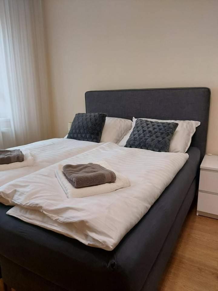 Alfoeldi Palace Apartman Debrecen Luaran gambar