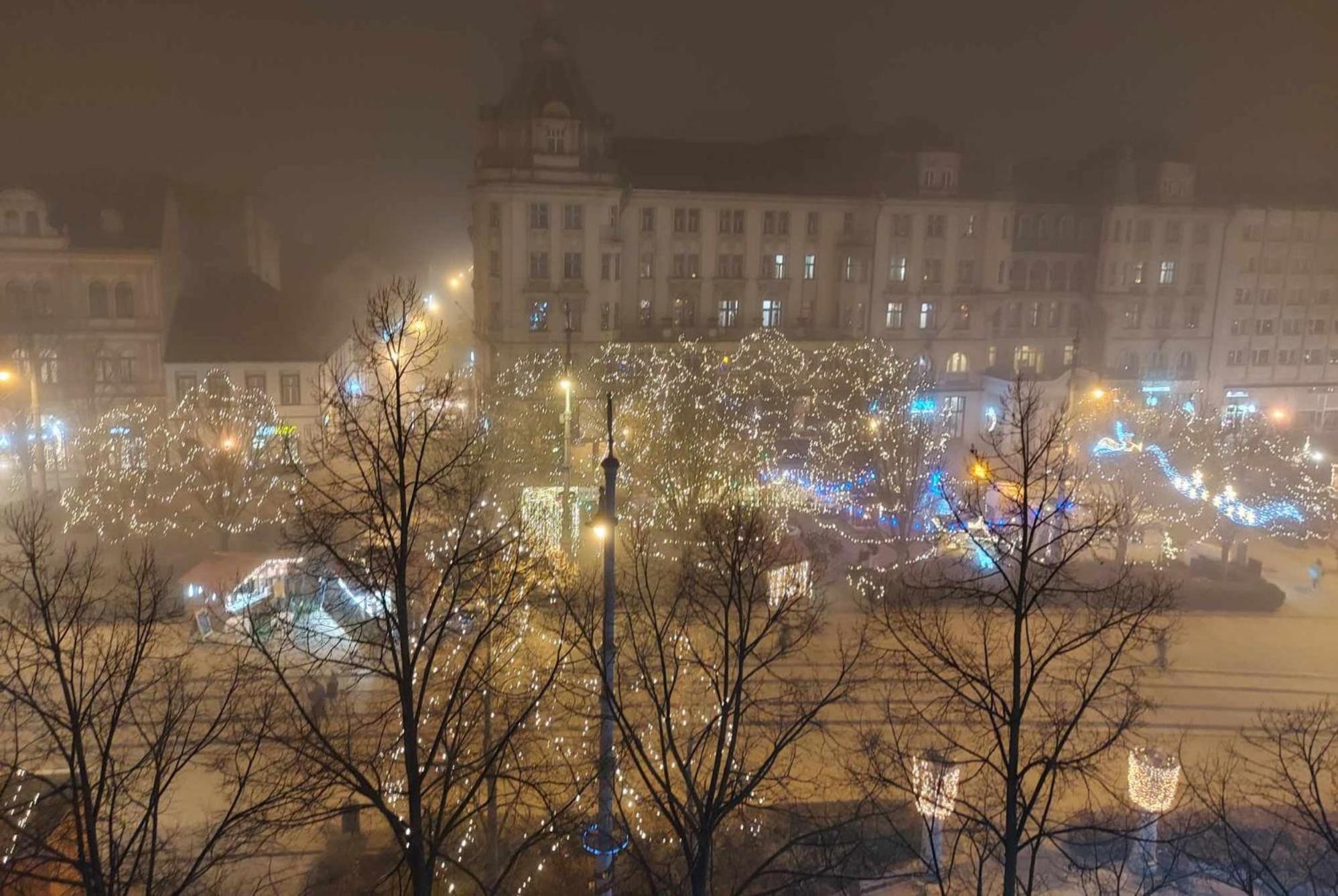 Alfoeldi Palace Apartman Debrecen Luaran gambar
